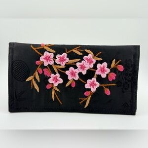 Asian Black Wallet Pink Floral Embroidery Zipper Coin Pocket